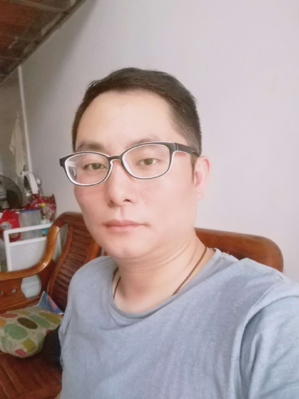 流星的尾巴的第一张照片--政和婚介网