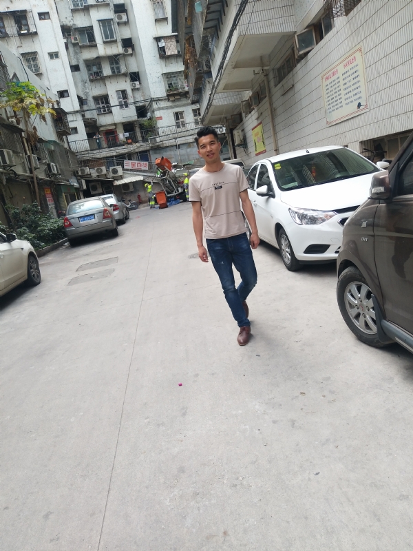 突然的自我的第三张照片--政和婚介网