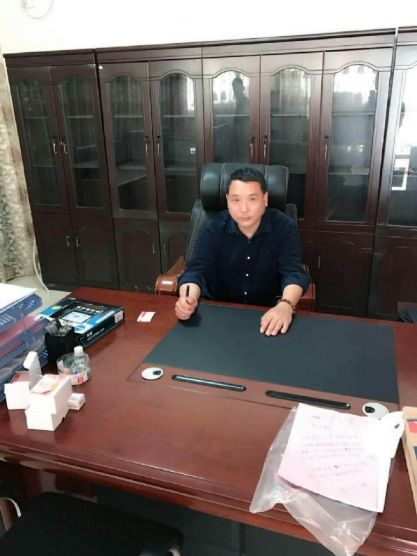 艺术家的第一张照片--政和婚介网