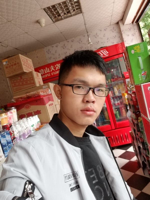 柒年的第一张照片--政和婚介网