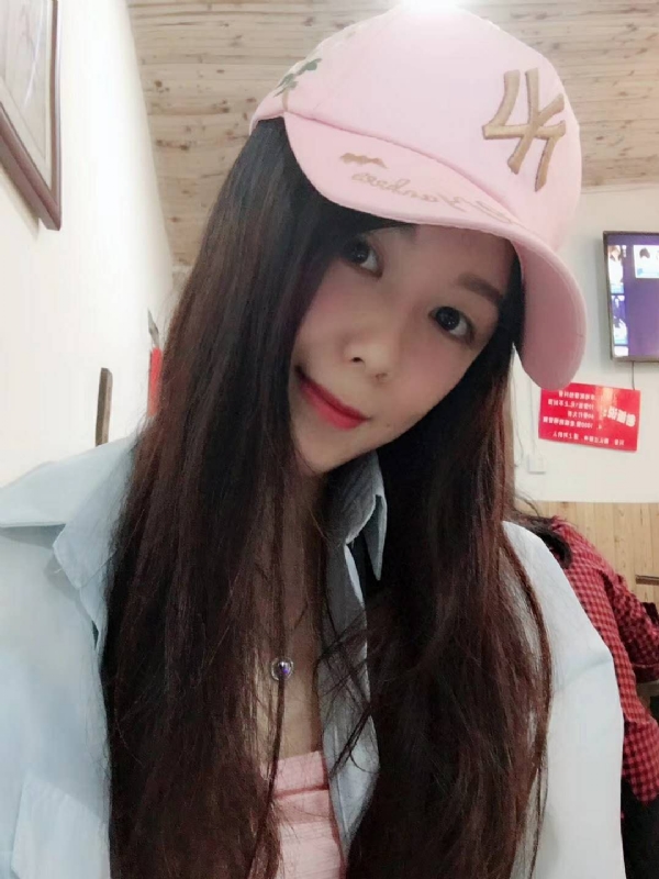 丹丹的第三张照片--政和婚介网