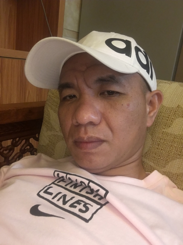 坚持到底的第一张照片--政和婚介网