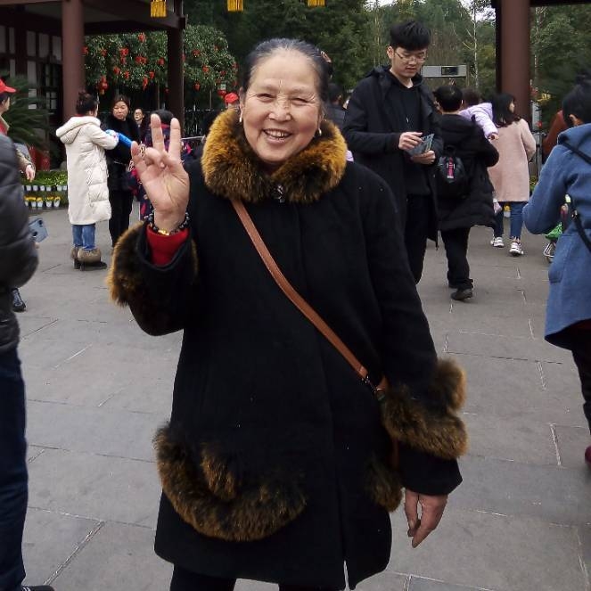 刘刘的第一张照片--政和婚介网