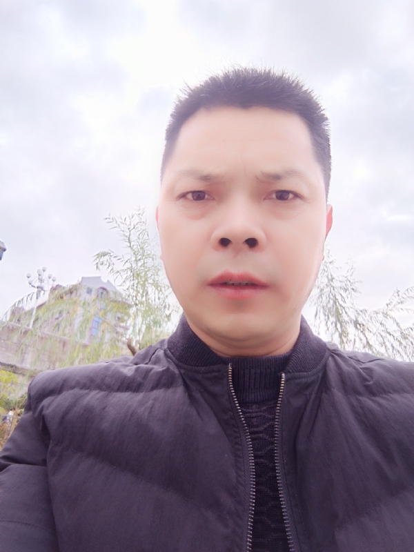 随缘的第一张照片--政和婚介网