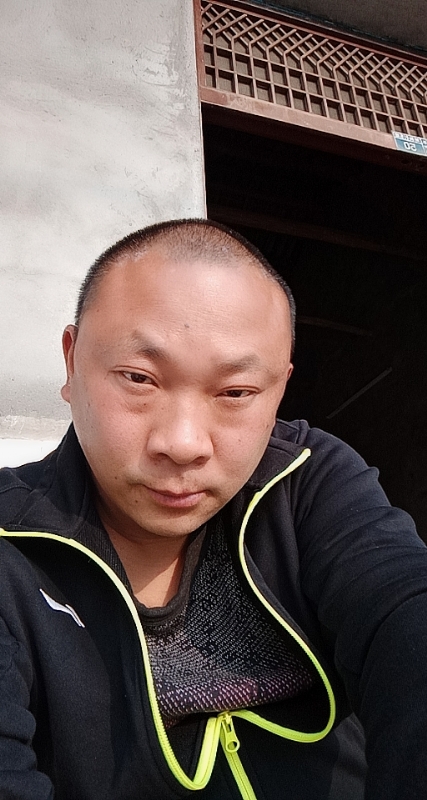 马克的第一张照片--政和婚介网