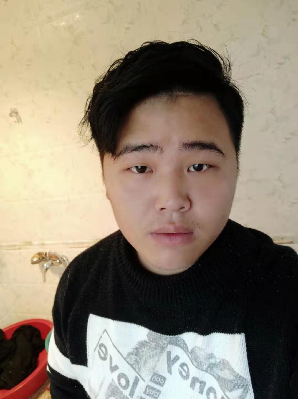 小李的第一张照片--政和婚介网