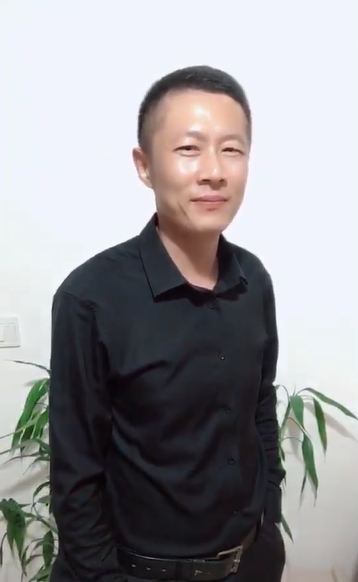 地huhi的第一张照片--政和婚介网