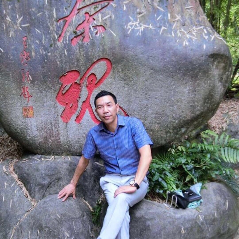 老·黄的第一张照片--政和婚介网