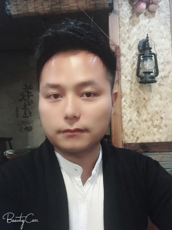 亦初的第一张照片--政和婚介网