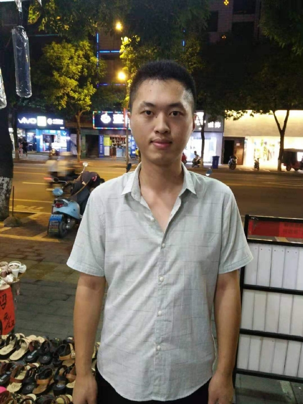 单身的雄鹰的第一张照片--政和婚介网