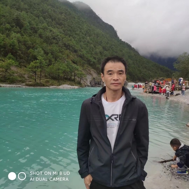流星的第一张照片--政和婚介网