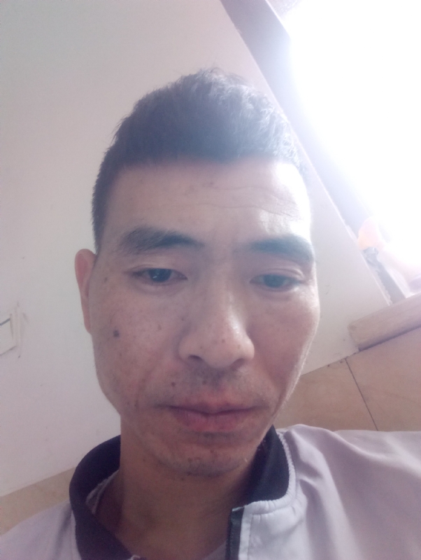 想你的夜的第一张照片--政和婚介网