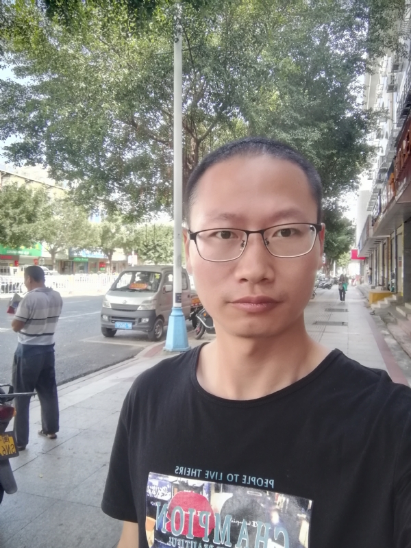 老虎的第一张照片--政和婚介网