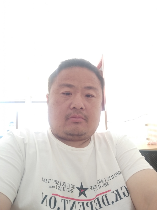 流星隐爱的第三张照片--政和婚介网