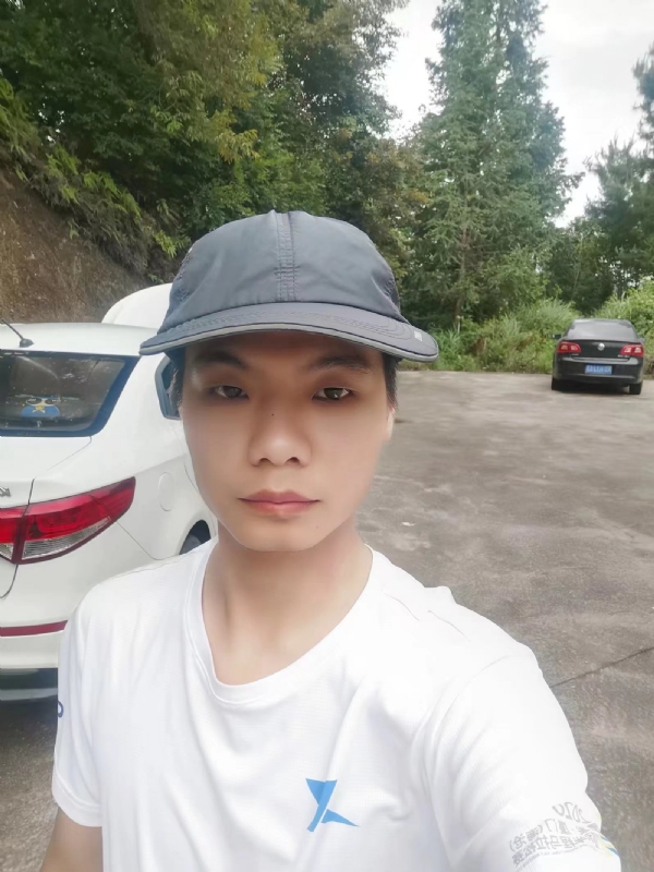 携手相伴的第一张照片--政和婚介网
