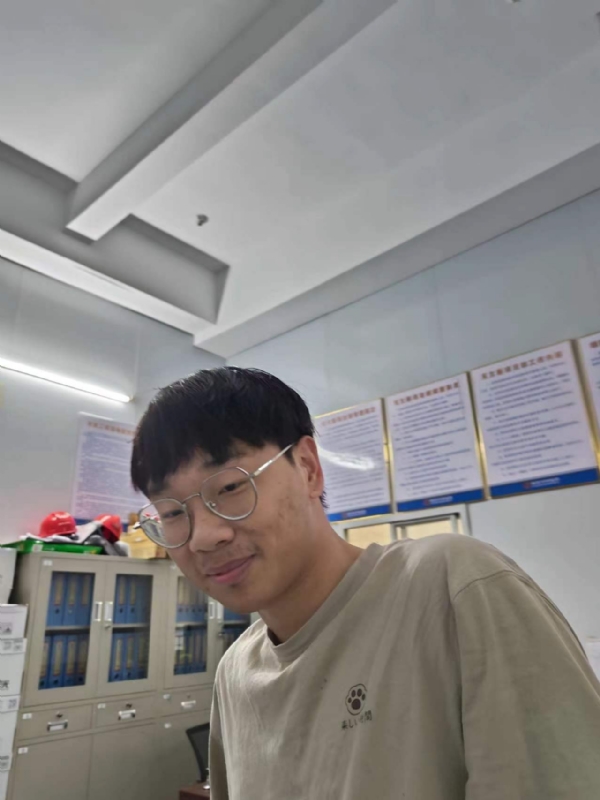 牛子弟的第一张照片--政和婚介网