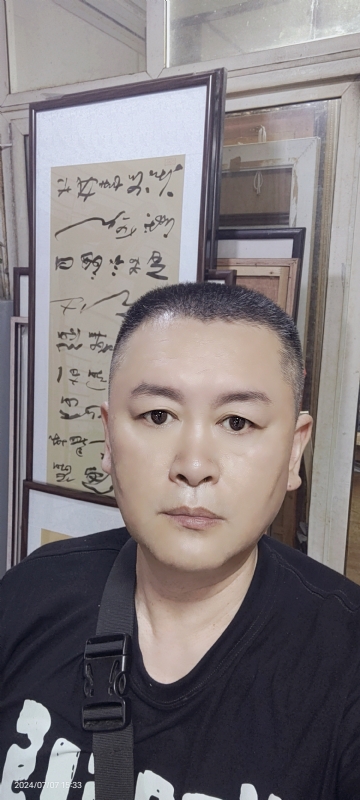永恒的瞬间的第一张照片--政和婚介网