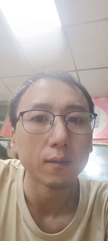 想胖的瘦子的第一张照片--政和婚介网